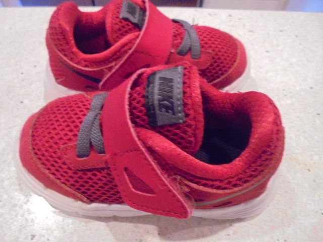 toddler boys red Nike Fusion Lite athletic shoes size 6 exclnt condtn low shipng