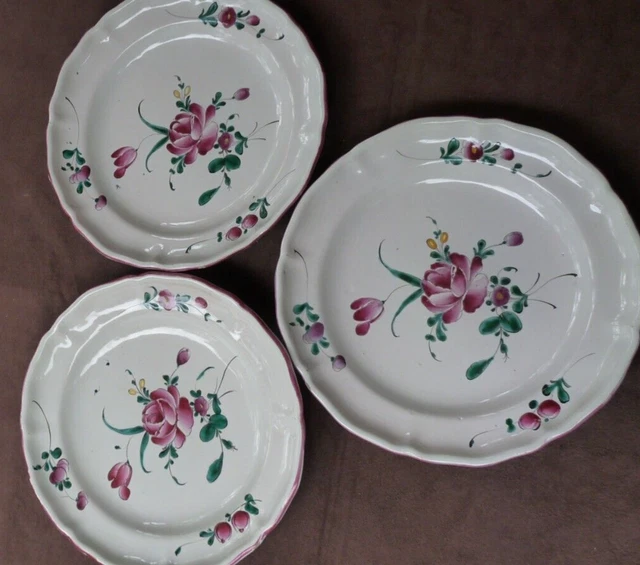 Assiettes creuses années 60 , faïence de Luneville