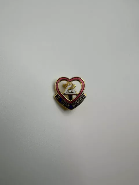 Loyal Order of Moose FHC 25 year Member Pin 1.8 x 1.6 cm