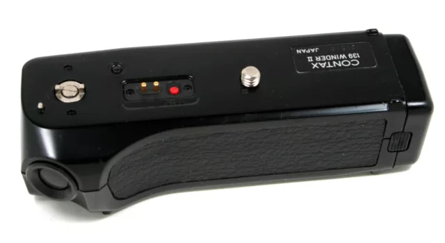 Empuñadura vertical Contax 139 Winder II casi como nueva para cámara 139