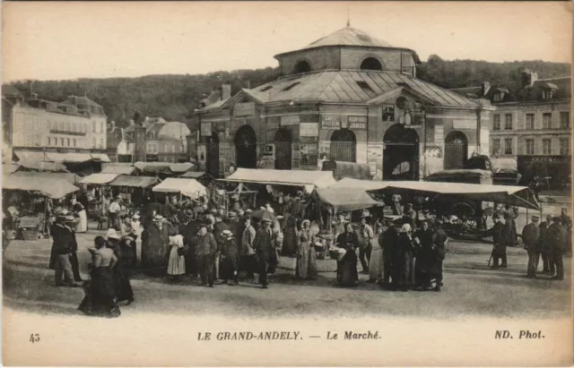 CPA LES ANDELYS LE GRAND-ANDELY - Le Marche (1160592)