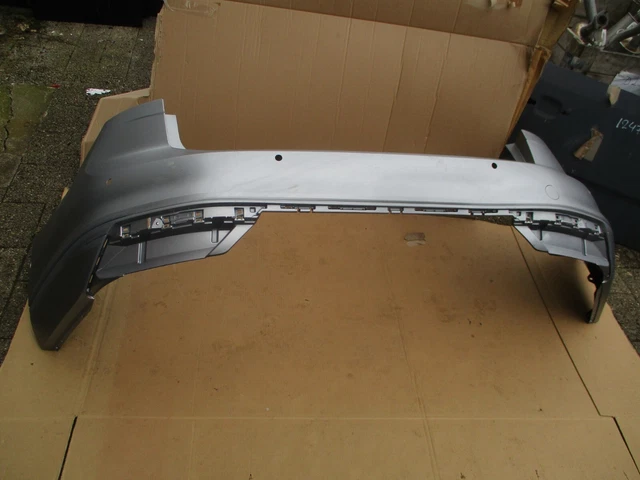 Für VW Passat B8 14-18 Vorne Stoßstange Unten Chrom / Schwarz Form Rand Paar Set