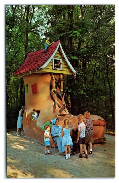 Postcard Old Lady in the Show in Story Book Forest near Ligonier Pennsylvania PA