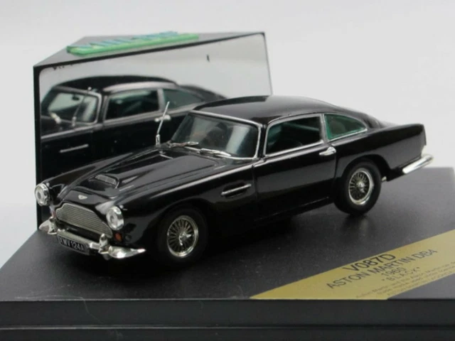 Aston Martin DB4 MKII 1960 Rouge Bordeaux 1/18 Schuco IXO 450065000