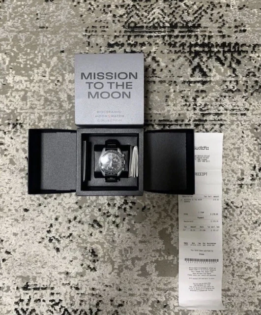 Scatola regalo con orologio da uomo nero con cinturini in rete e pelle