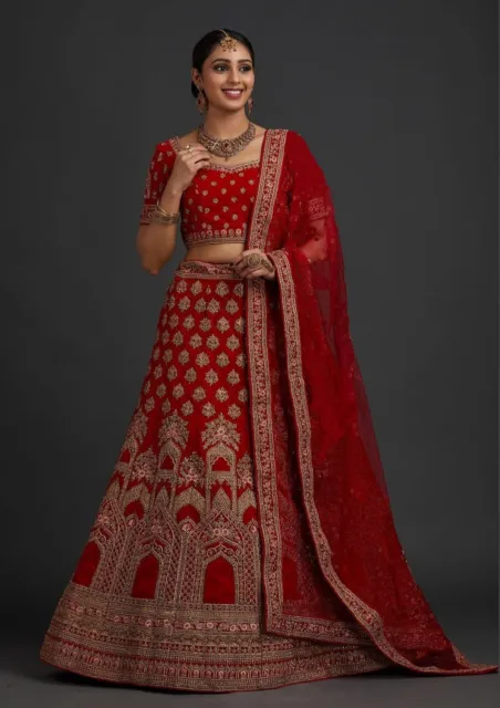 Traditional Women Bridal Indian Lehenga Designer Wedding Choli Party Wear Design