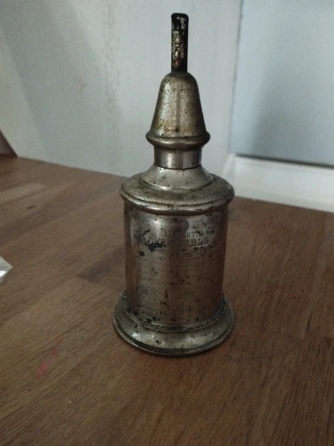 Lampe à Huile De Sûreté Ancienne F. Besnard Paris - Métal - Breveté - Patine D'époque