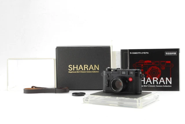Original Leica & Minox Pin, Épingle Pour Collectionneurs