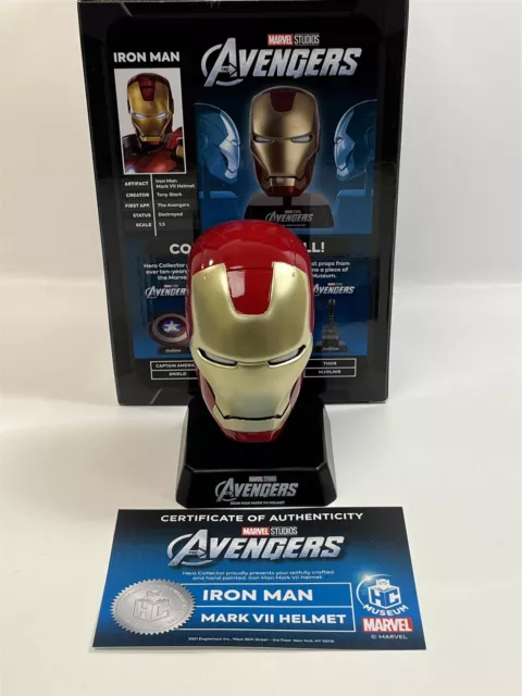 Bouclier en plastique metallisé Captain America™ 30 cm enfant