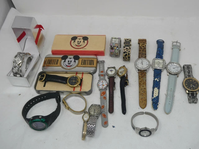 Wholesale Mixed Lot Men's & Women's Watches Parts Or Repair