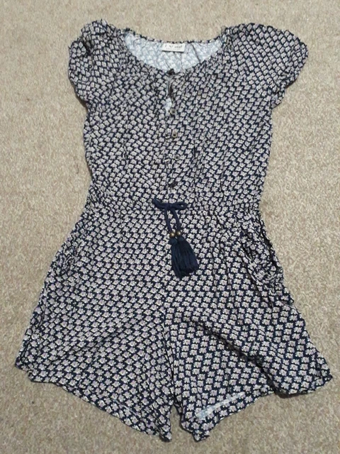 Girls Bundle Of Clothes Aged 10-11 Years. Please see description. 10