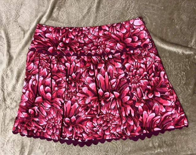 NWOT Flawless Colorful Pink Tones Regular Size 6 Kiki Vargas Scalloped Skirt