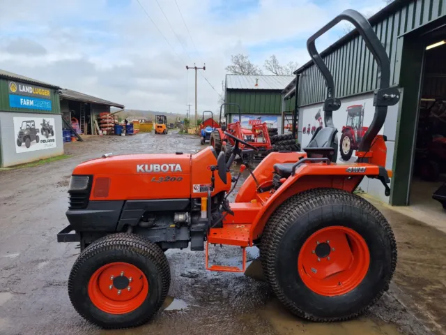 Kubota  Compact Tractor L3200