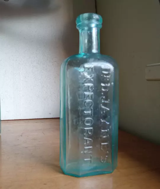 1860 Early Hinge Mold Dr.d.jaynes Expectorant Drippy Lip Medicine Bottle