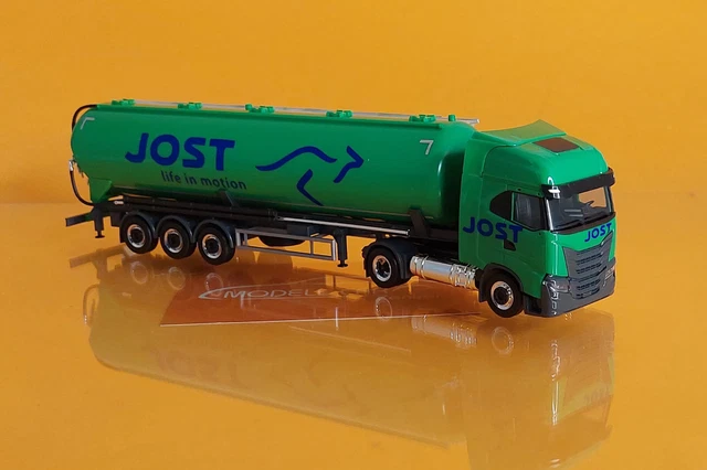 HERPA - Camion avec semi remorque silo 3 essieux MARTE - IVECO S-WAY