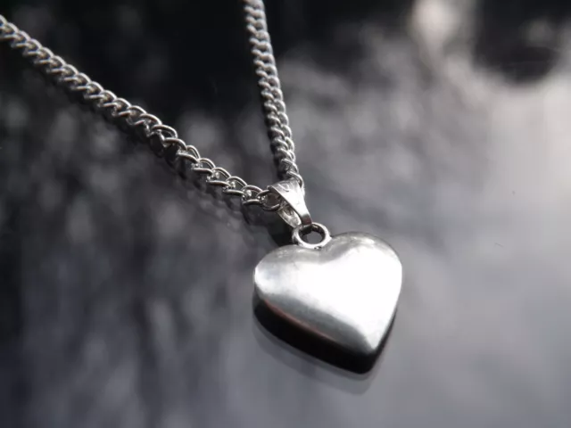 Solid Heart Pendant Necklace with Silver Plated Chain by Hudegate