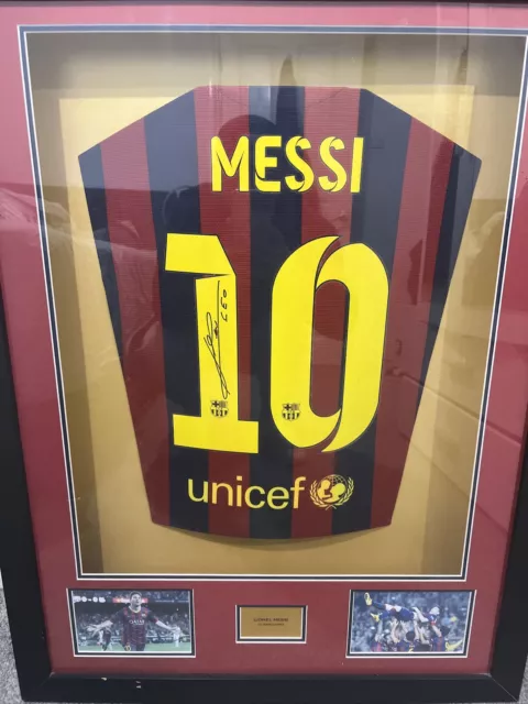 Lionel Messi Signed Framed Barcelona Shirt 13/14 Home Shirt