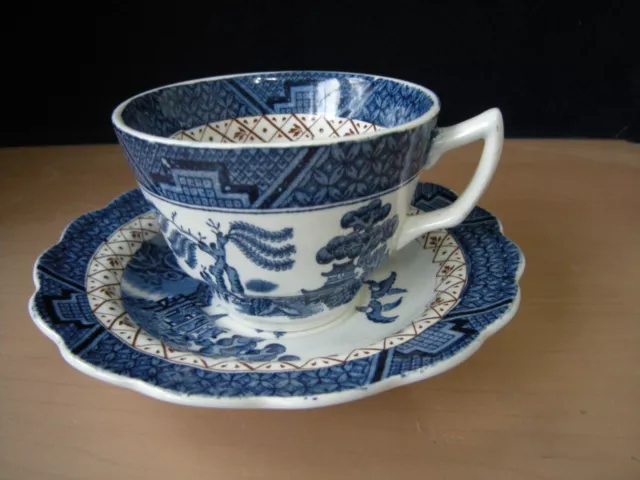 Vintage Booth S " Real Old Willow "  A8025. Cup & Saucer.