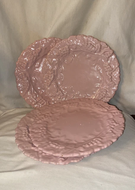 Vtg 9’’ Pv Italy Majolica Pink Grapes Leaves  And Grapes Plates.  Set Of 4
