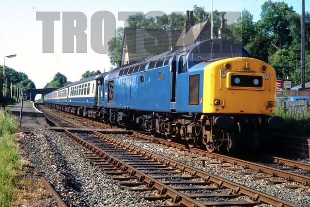 35MM SLIDE BR British Rail Diesel Loco Class 40 40152 Silverdale 1983 ...
