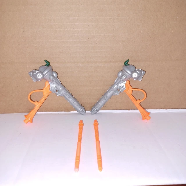 MOTU 200X BATTLE CAT MISSILE LAUNCHERS WITH MISSILES WEAPONS