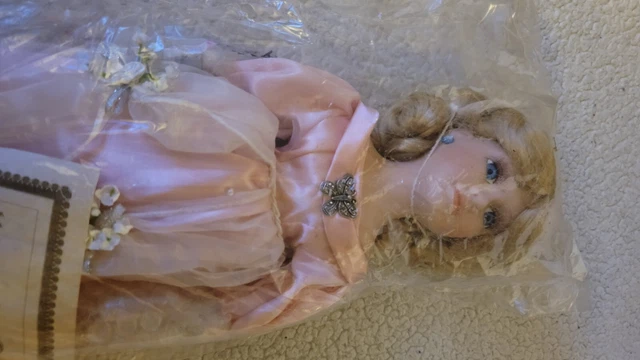 Heritage Signature Collection Porcelain Doll Butterfly Princess  No box..F 2