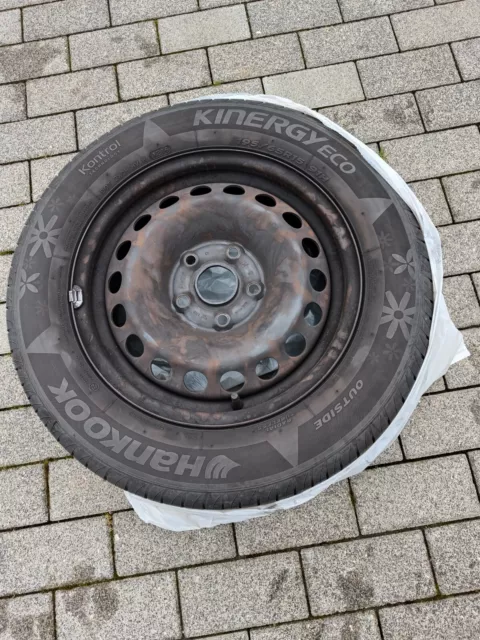 Sommerreifen  (4 Stk.). Kompletträder  Hankook auf Stahlfelgen 195 65 R 15 91H,