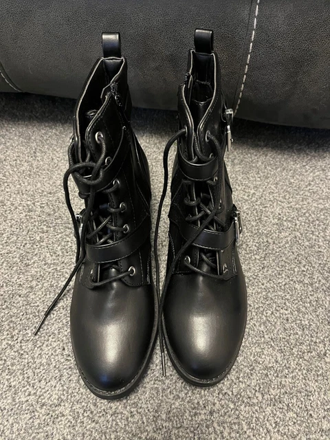 new look ladies black boots
