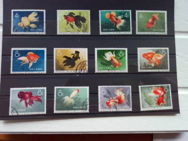 China Briefmarken, Satz, S38, Goldfisch, MiNr. 534-545, gestempelt mit Gummi