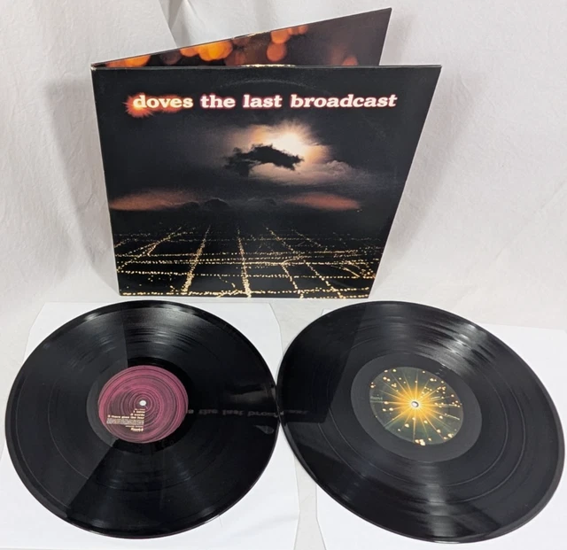 Doves ‎/ The Last Broadcast LPレコード Doves - The Last Broadcast[2 LP] - Amazon.com Music