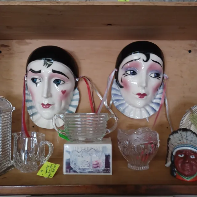 Máscara facial de cerámica artística de arcilla Mardi Gras 1988 San Fran - lote de 2 - Fe&male