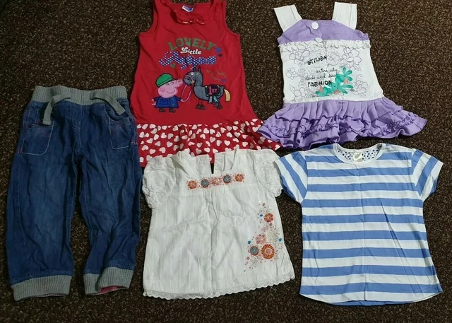 Pacchetto vestiti ragazze 2-3 anni, 2 abiti estivi, 2 t-shirt, 1 jogger in denim