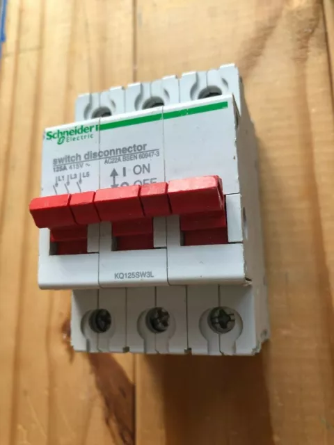 Schneider KQ 125 Amp Main Switch Loadcentre 125A Triple Pole Isolator KQ125SW3L