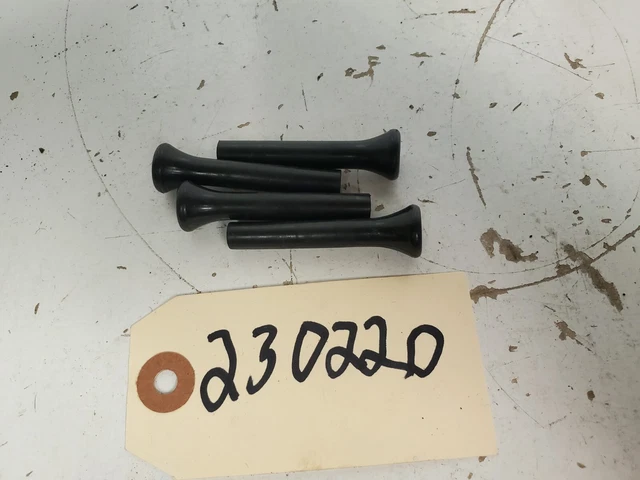 Produktbild von 30 Stück Türverkleidung Clips Für Mercedes W123 W124 W202 Uvm. - Originalgetreu