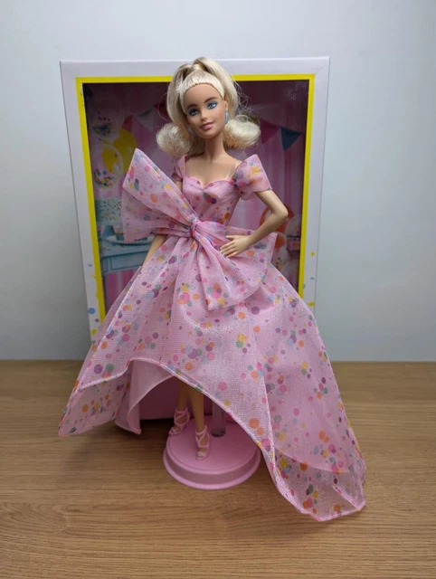 Acheter Poupée Barbie 65e Anniversaire Avec Appartement Par Mattel Hrj77 125698