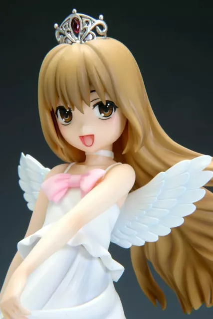 Toradora! Taiga Aisaka Figure FuRyu Prize White Coat ver. Anime Japan 17cm