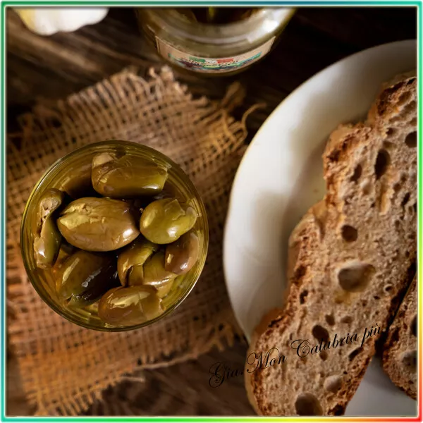 Olive-Da Mensa-Verdi Schiacciate-Denocciolate-Condite -produits Des Calabresi 3