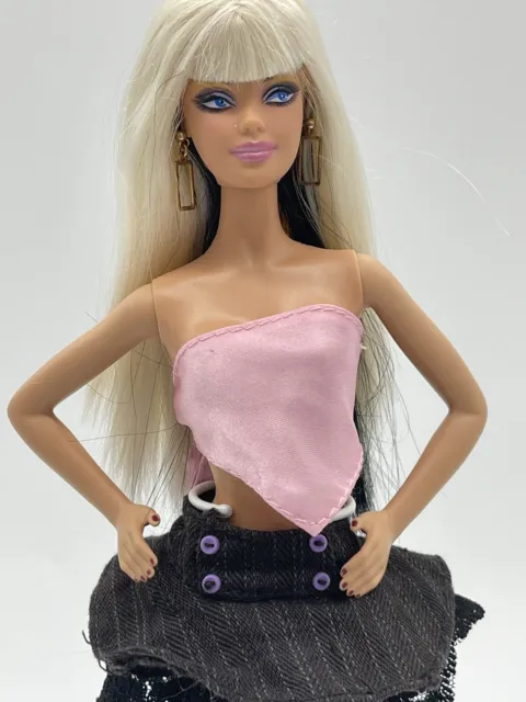 Barbie Top Model Doll Runway Blonde & Black Hair Underneath Mattel 2007