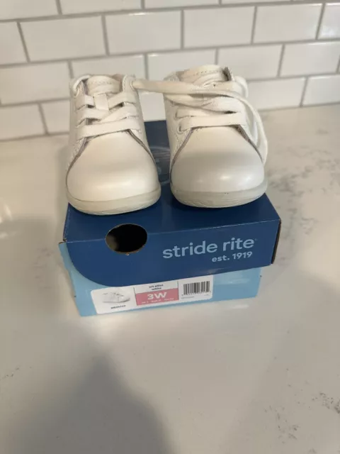 Stride Rite SRT Elliot Baby Leather Sneaker Size 3 Months White Infant Shoe