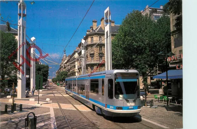 Picture Postcard: Grenoble, Tram