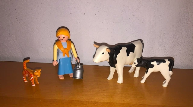 Figurine Playmobil Fermière En Salopette Rouge 6133 - Occasion, Lot, Origine Allemagne