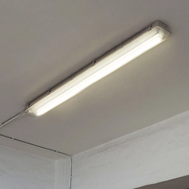 Plafonnier LED WNSNOU 45W 4800lm IP65 - 5000K Blanc Neutre - 150cm - Pour Salle De Bain, Garage, Atelier