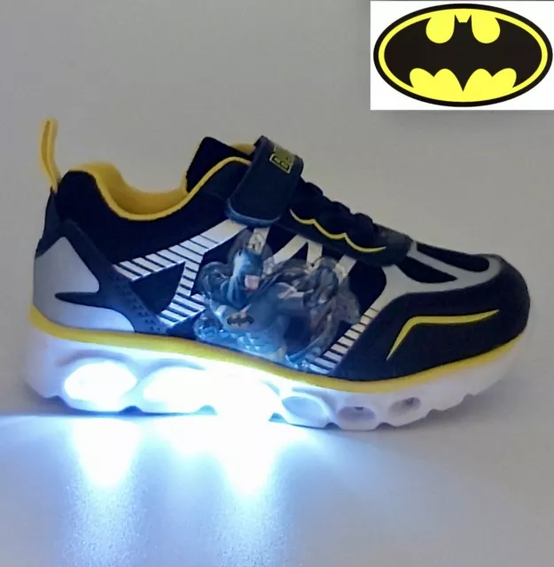 Scarpe bimbo hotsell con strappo