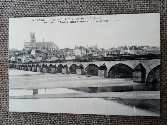 Cpa Nevers Vue De La Ville Et Du Pont De Loire