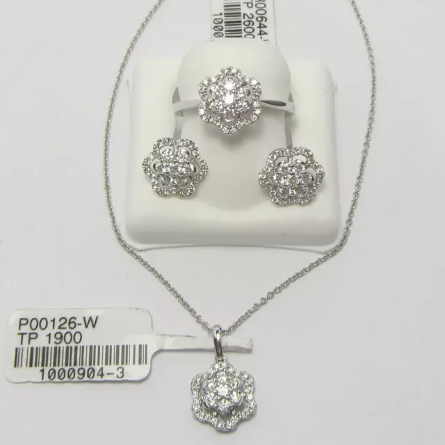 Ensemble collier pendentif en or blanc 18 ct et bague en diamant 1,49 ct 3