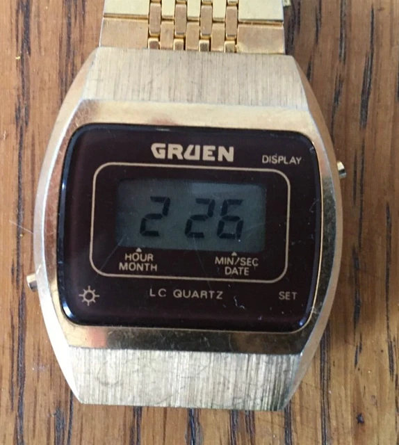 VINTAGE GRUEN LC Quartz Watch Gold Toned w/ Band 1970's New Batteries £