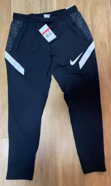 Nike Dri Fit Jogginghose Trainingshose schwarz Herren Gr. L NEU