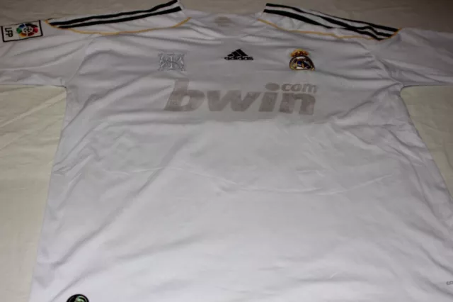 Camiseta De Futbol Del Real Madrid Marca Adidas Talla Xl Dorsal Nº 8 Kaka