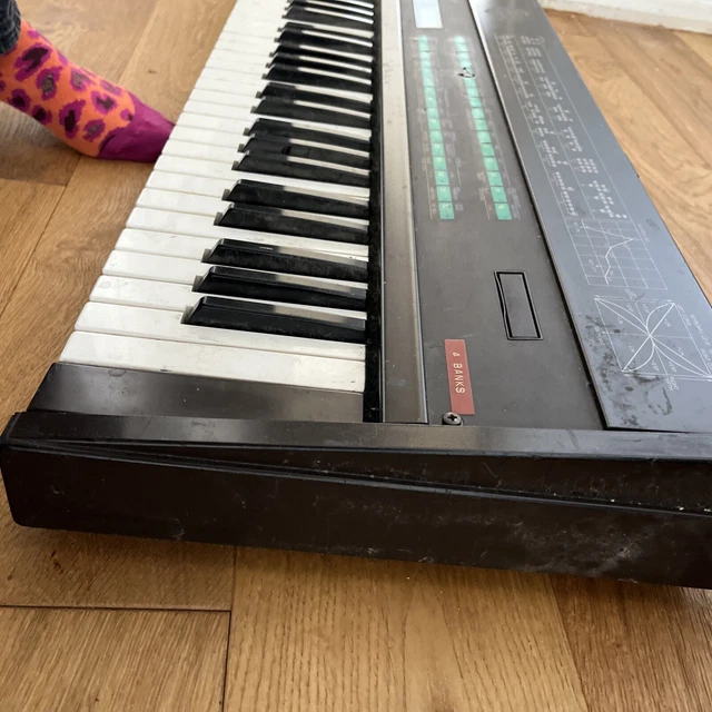 RARE ICONIC YAMAHA DX7 Digital Programmable Algorithm Synthesiser £122. ...