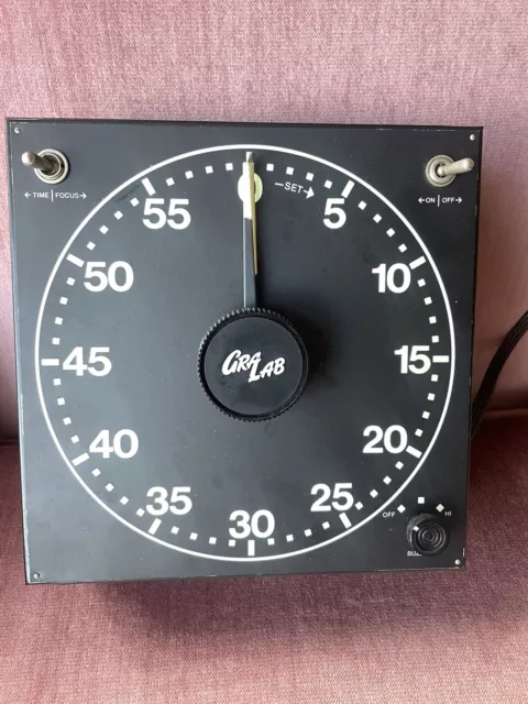 Gralab Model 300 Darkroom timer, tested, works great, good buzzer